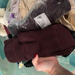Lululemon Chevron Knit Gloves and Ear Warmer Winter Set